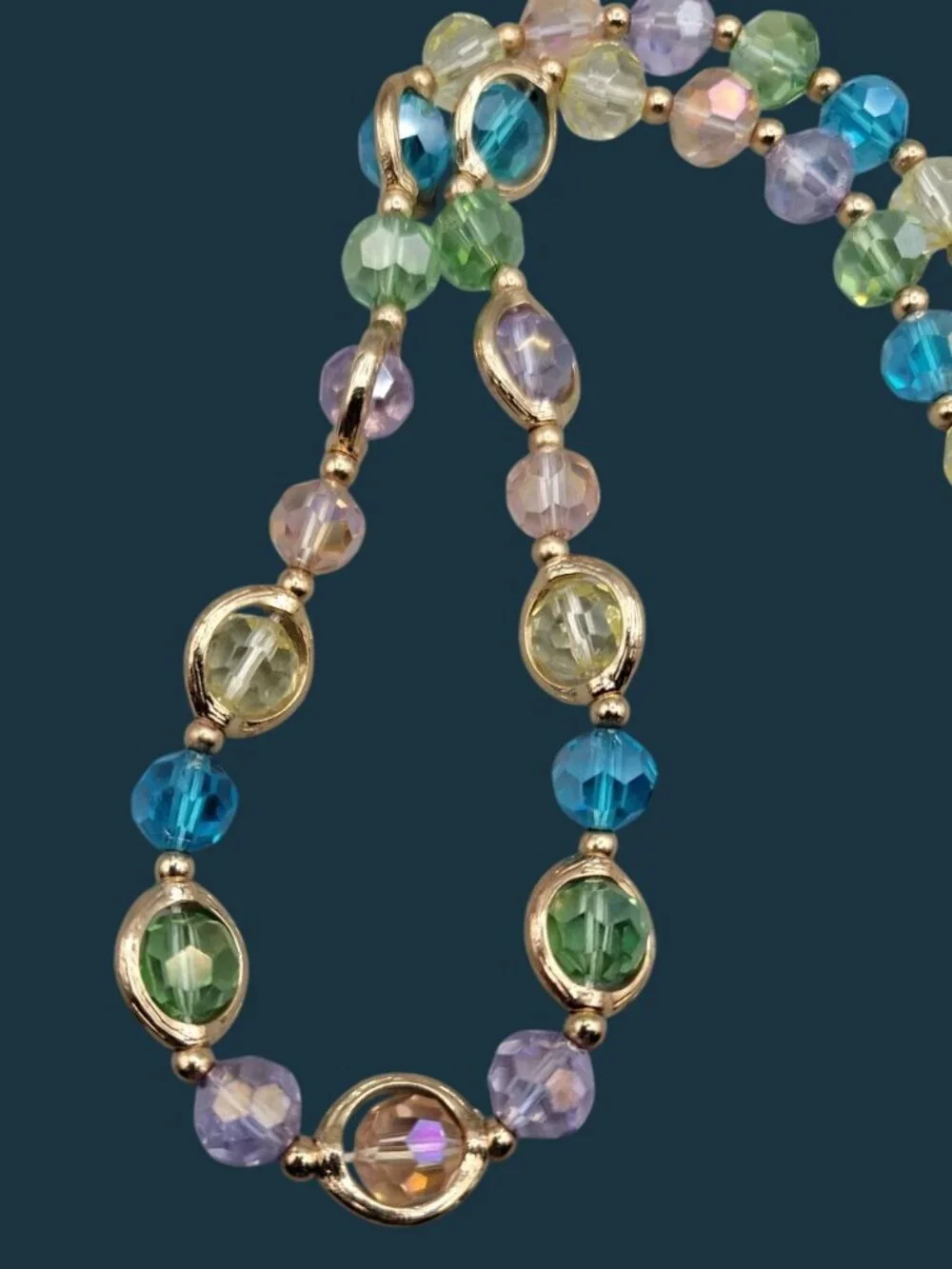VTG Liz Claiborne Multi Color Crystal Station Necklace Gold Tone Est 1976 19
